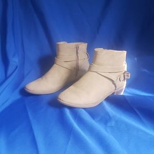 Little Girls Taupe/Tan Booties